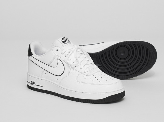 Nike Sportswear - Spring 2012 College Basketball Collection