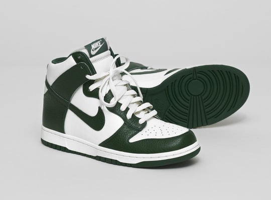 Nike Sportswear - Spring 2012 College Basketball Collection