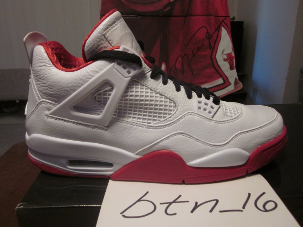 Air Jordan IV (4) 'History of Flight' Sample