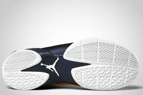 Jordan Fly Wade 2 'Marquette' - Official Images