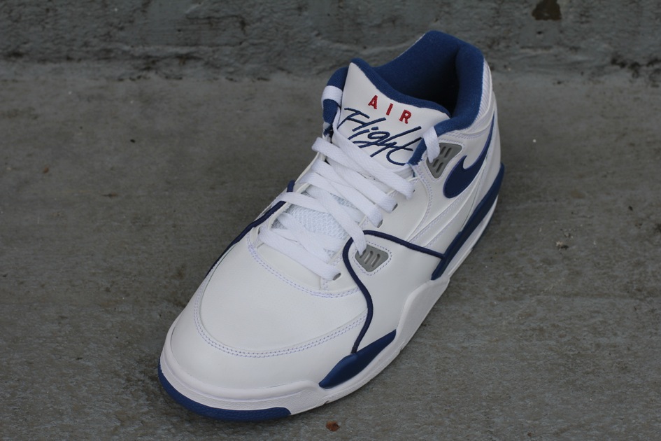 Nike Air Flight 89 'White/True Blue' - Now Available