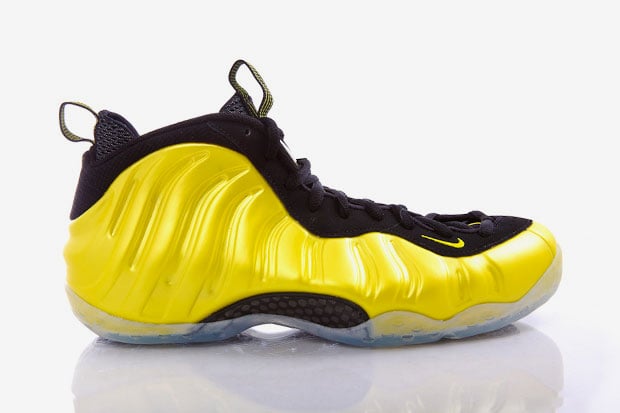 Nike Air Foamposite One 'Electrolime' - Detailed Look