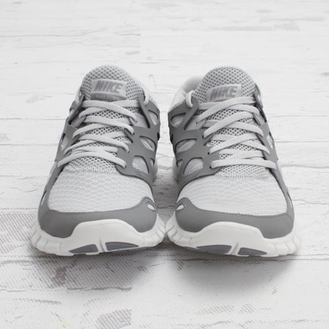 Nike Free Run+ 2 'Pure Platinum/Stealth' - Now Available