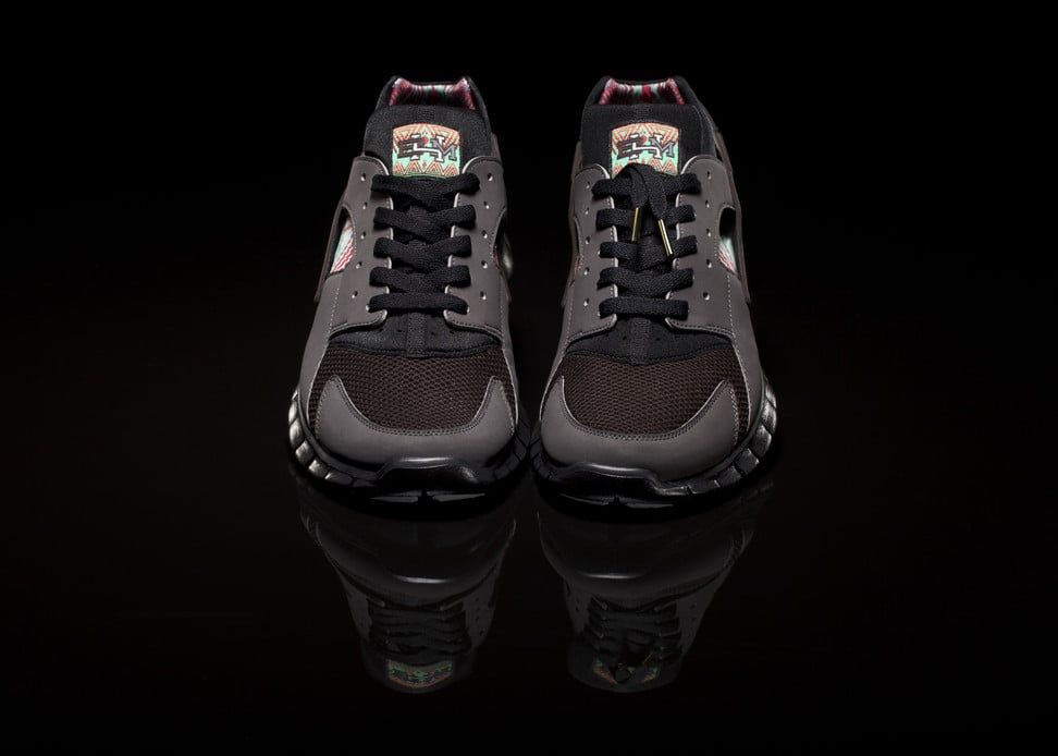 nike huarache black history month