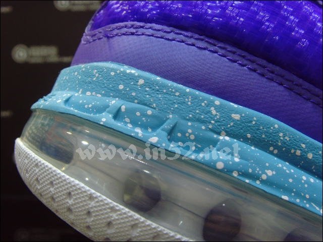 Nike LeBron 9 'Summit Lake Hornets' - New Images