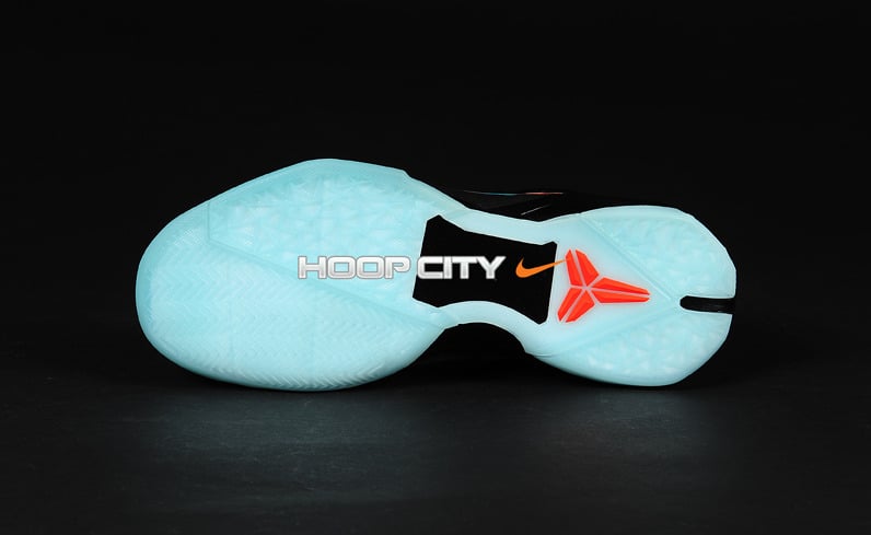 nike-zoom-kobe-vii-7-galaxy-new-images-2