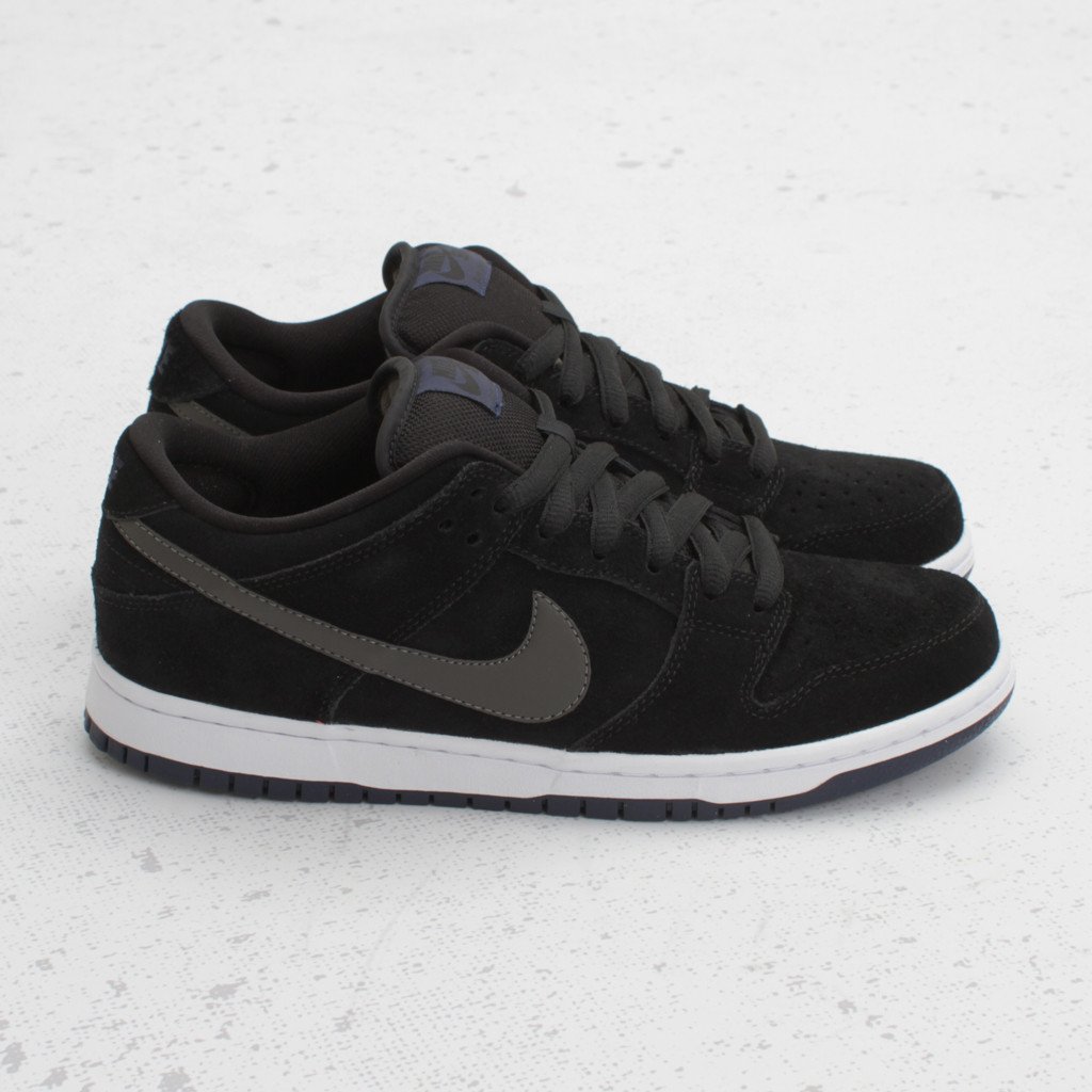 Nike SB Dunk Low 'Black/Midnight Fog' - Now Available