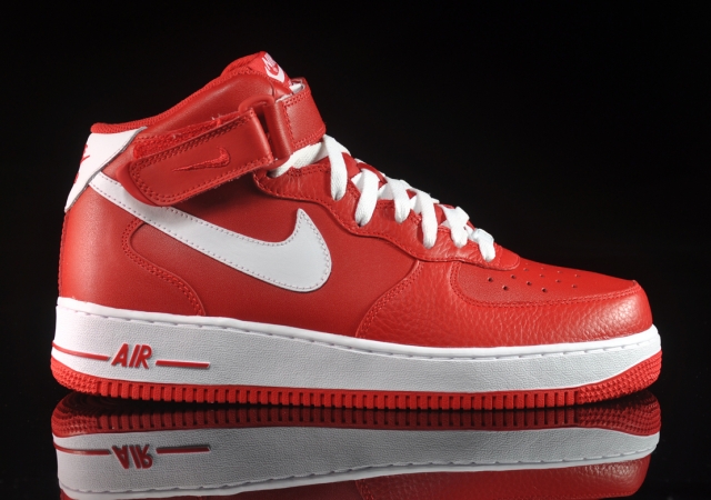 Release Reminder: Nike Air Force 1 Mid ‘Valentine’s Day’
