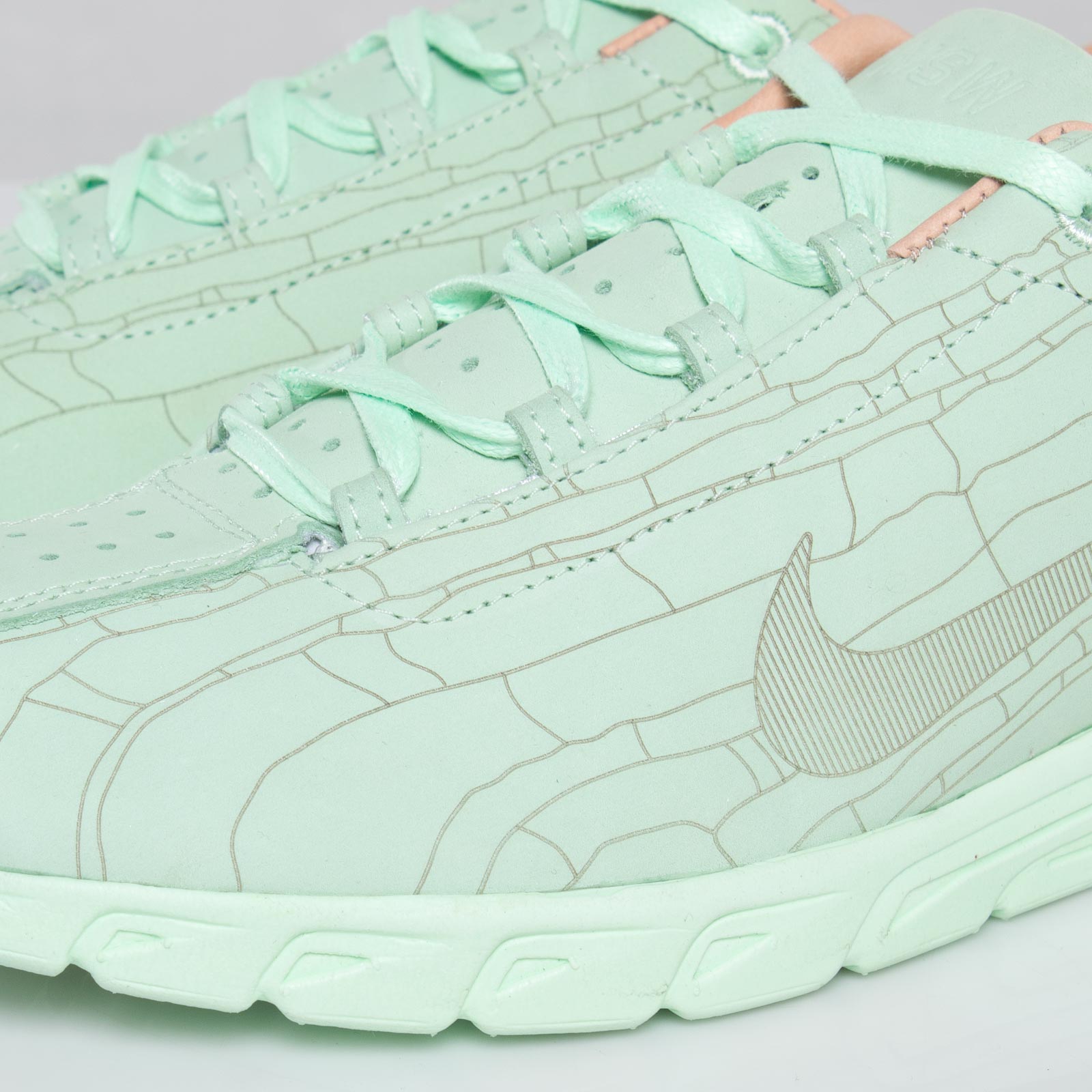 Release Reminder: Nike Mayfly Premium 'Mint'