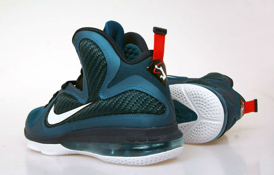 Nike LeBron 9 'Swingman' - Additional Images