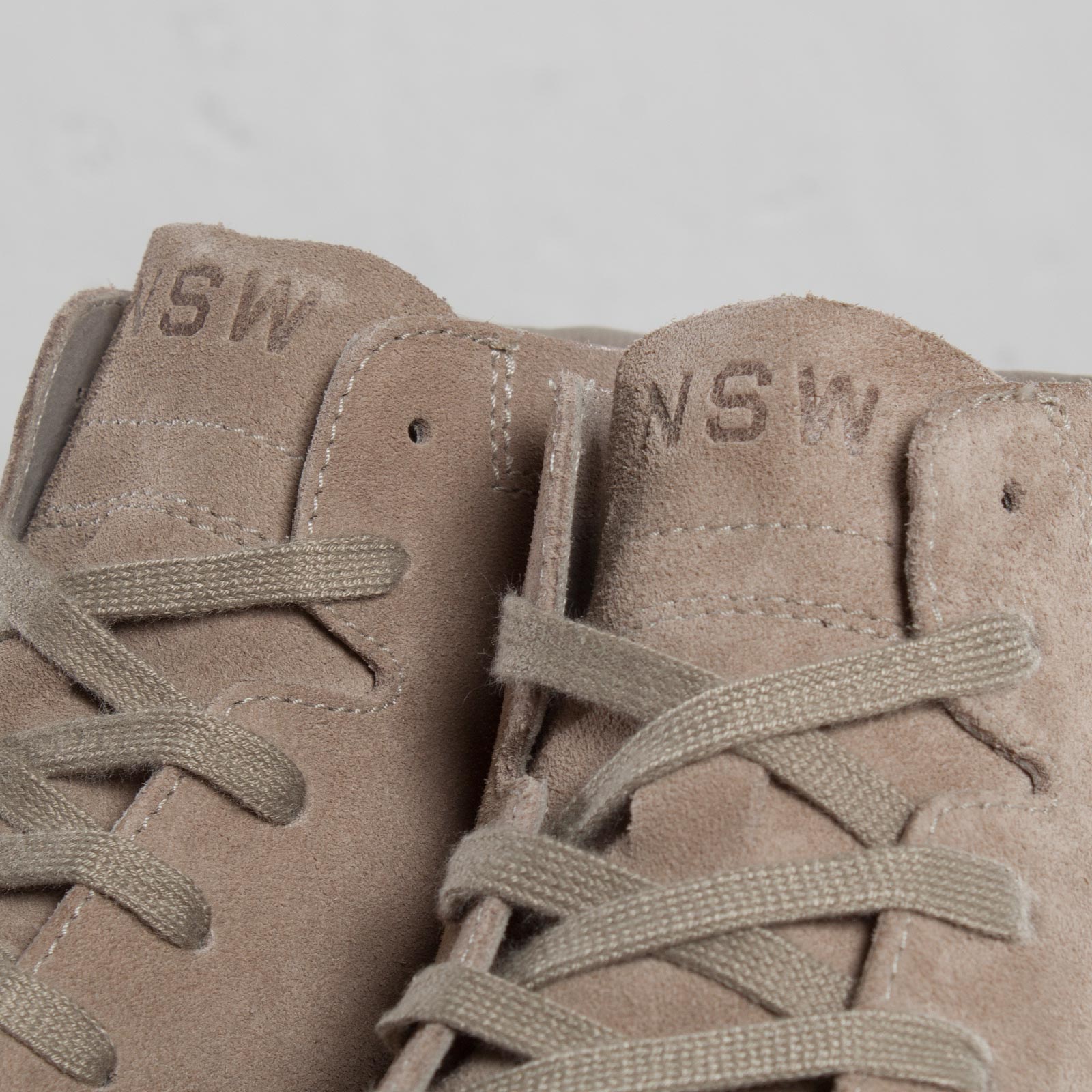 Nike Air Sauble Premium 'Khaki' - Now Available