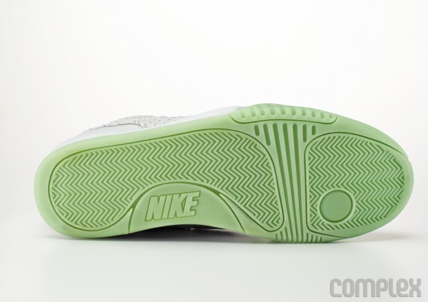 Nike Air Yeezy 2 'Wolf Grey/Pure Platinum' - Detailed Images