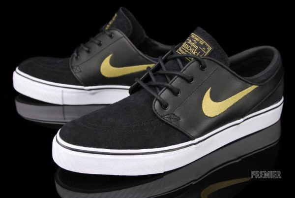 Nike SB Stefan Janoski 'Black/Metallic Gold'