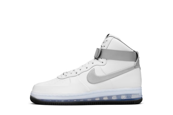 Release Reminder: Nike Air Force 1 Lux Max Air