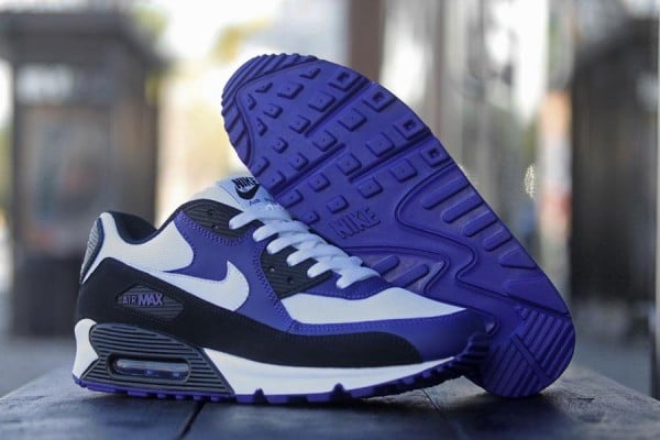 Nike Air Max 90 'Black/White-New Orchid'