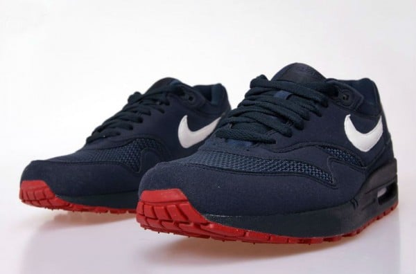 Nike Air Max 1 'Obsidian/White-University Red'