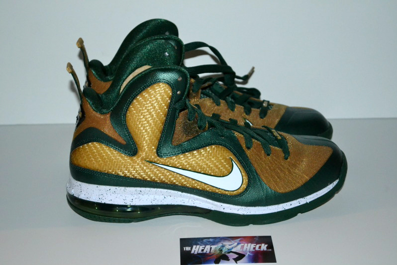 Nike LeBron 9 SVSM ‘Away’ PE – More Looks