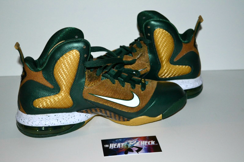 Nike LeBron 9 SVSM 'Away' PE - More Looks