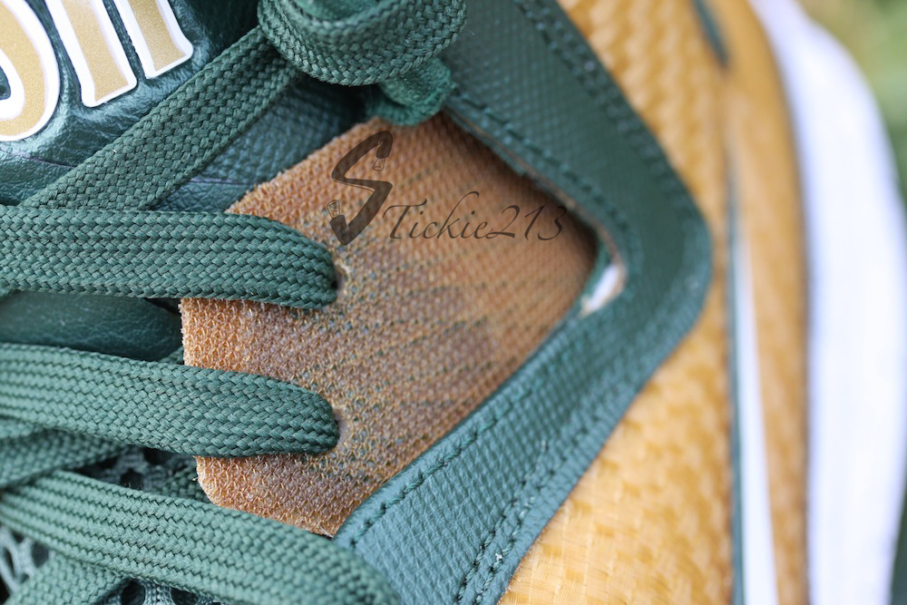 Nike LeBron 9 SVSM 'Away' PE - Detailed Look