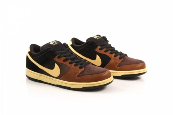 Nike SB Dunk Low 'Black and Tan' Hitting DQM