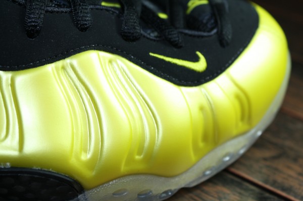 Nike Air Foamposite One 'Electrolime' - More Images