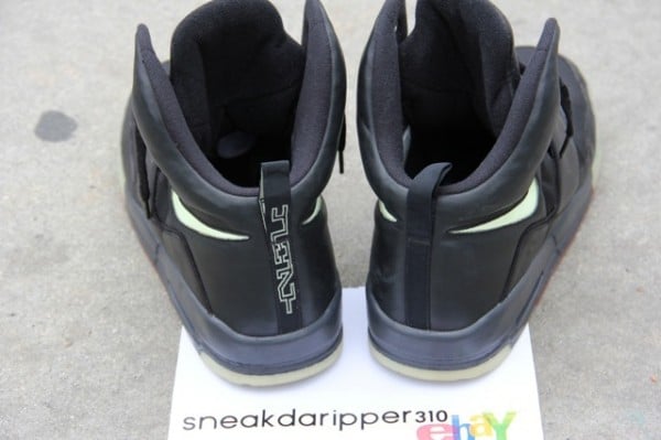Nike Air Yeezy Grammy Sample