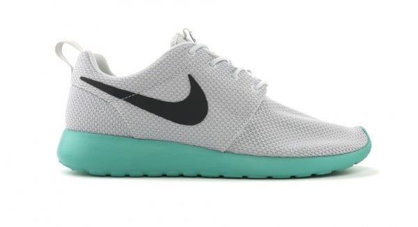 nike roshe teal