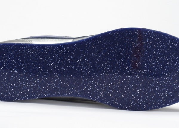 Release Reminder: colette x Nike Air Tailwind Night Track