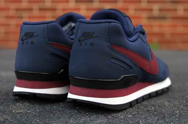 Nike Air Waffle Trainer 'Obsidian/Team Red'