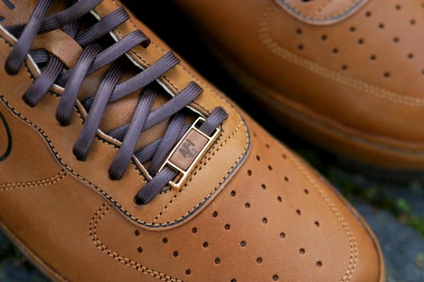 Release Reminder: Nike Air Force 1 Deconstruct Supreme'Hazelnut'