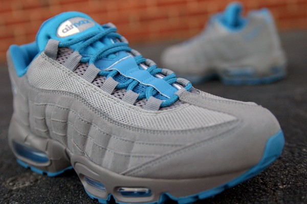 Nike Air Max 95 'Stealth/Neptune Blue' - New Images