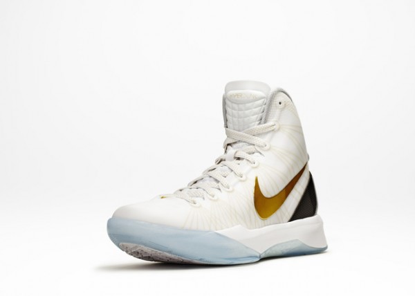 Nike Zoom Hyperdunk Elite 'Home'