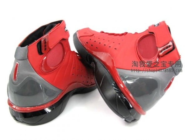 Nike Zoom Huarache 2K4 'Action Red/Dark Grey-Black'