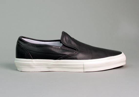 vans vault slip on lx white leather