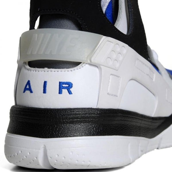 Nike Air Huarache BBall 2012 'White/Black-Soar'