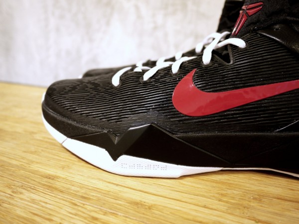 Nike Kobe VII 'Charity Day 2012' Pack