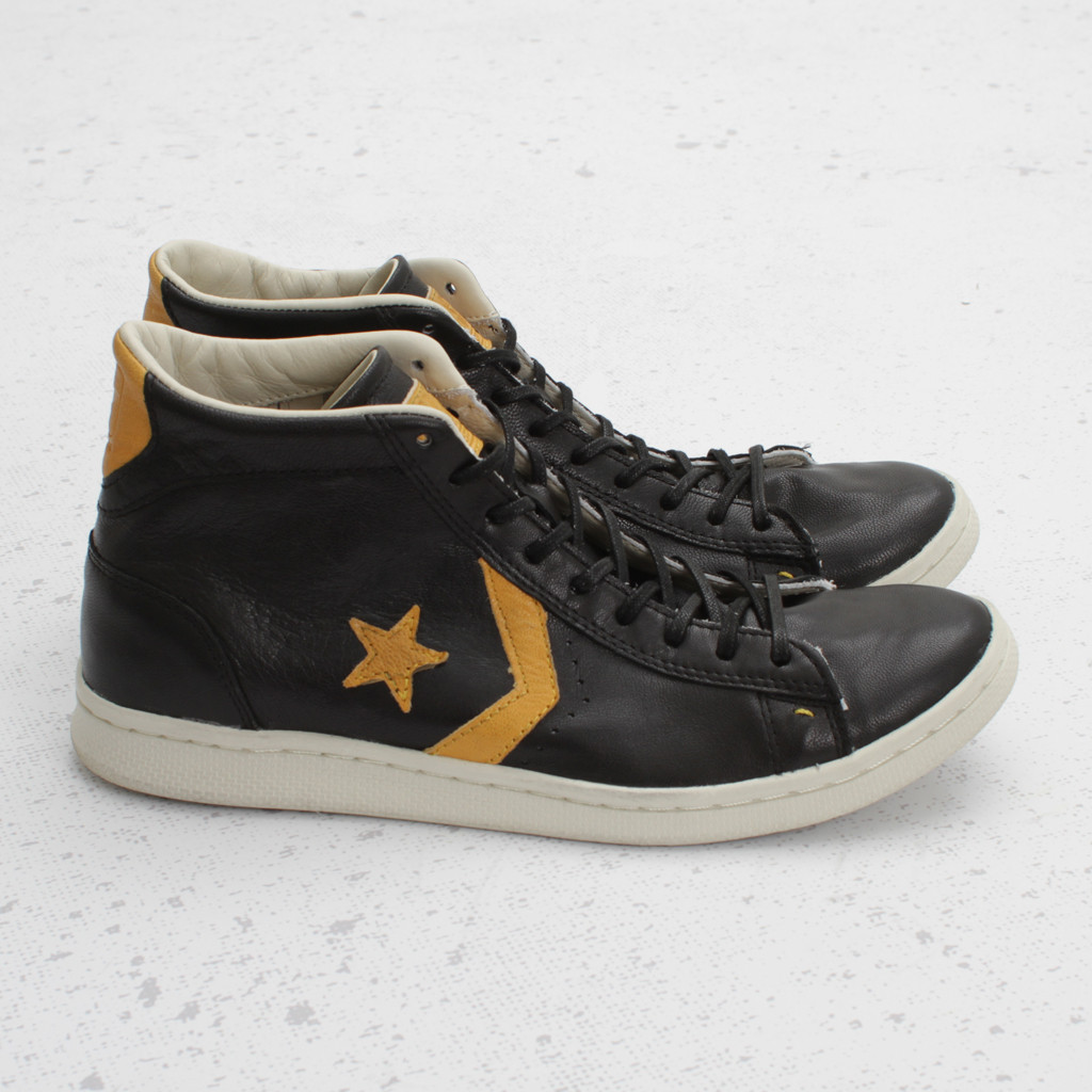 Converse JV Pro Leather Mid ‘Black/Artisa’