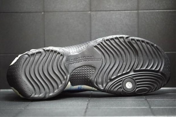 Nike Air Flightposite One 'Comet' Sample