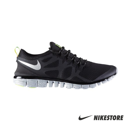 nike free trainer mid