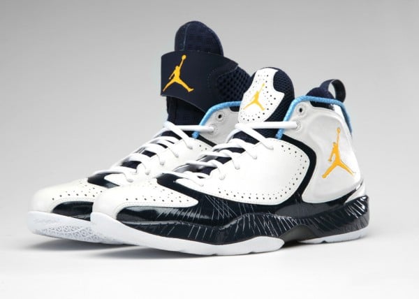 Air Jordan 2012 'Marquette' March Madness