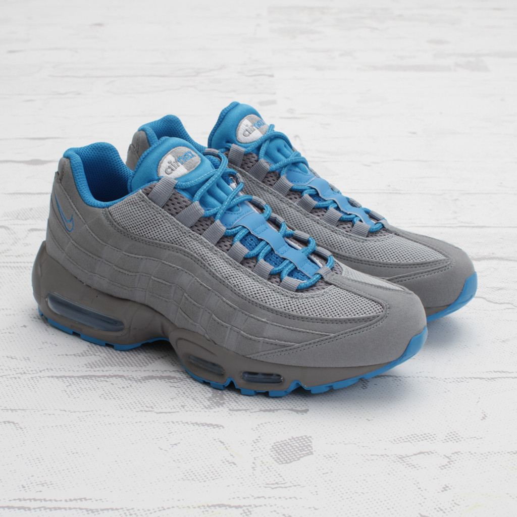 Nike Air Max 95 ‘Stealth/Neptune Blue’ – More Images