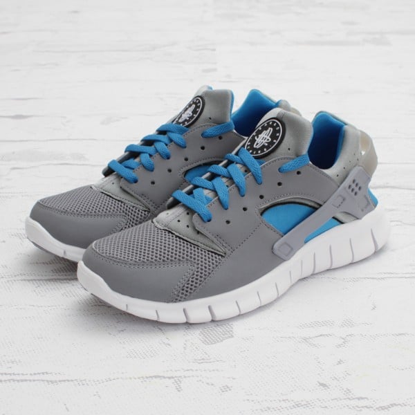 Nike Huarache Free 2012 'Stealth/Neptune Blue'