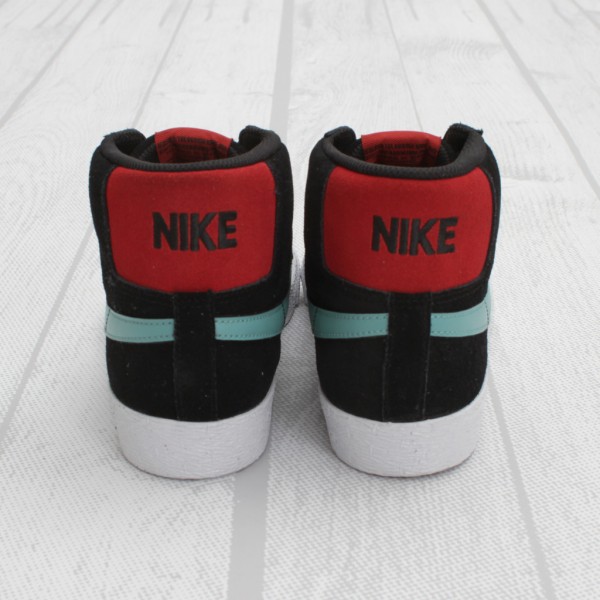 Nike SB Blazer 'Black/Sea Crystal-Varsity Red'