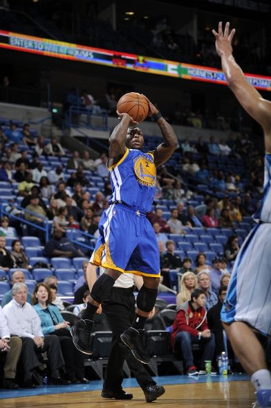 Nate Robinson Dons ‘Stealth’ Air Jordan X in New Orleans