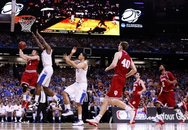 Kentucky Brings Out Nike and Jordan Heat for Elite 8 Berth