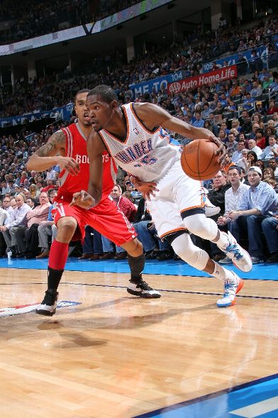 Kevin Durant Wears PE Colorway in Loss to Rockets