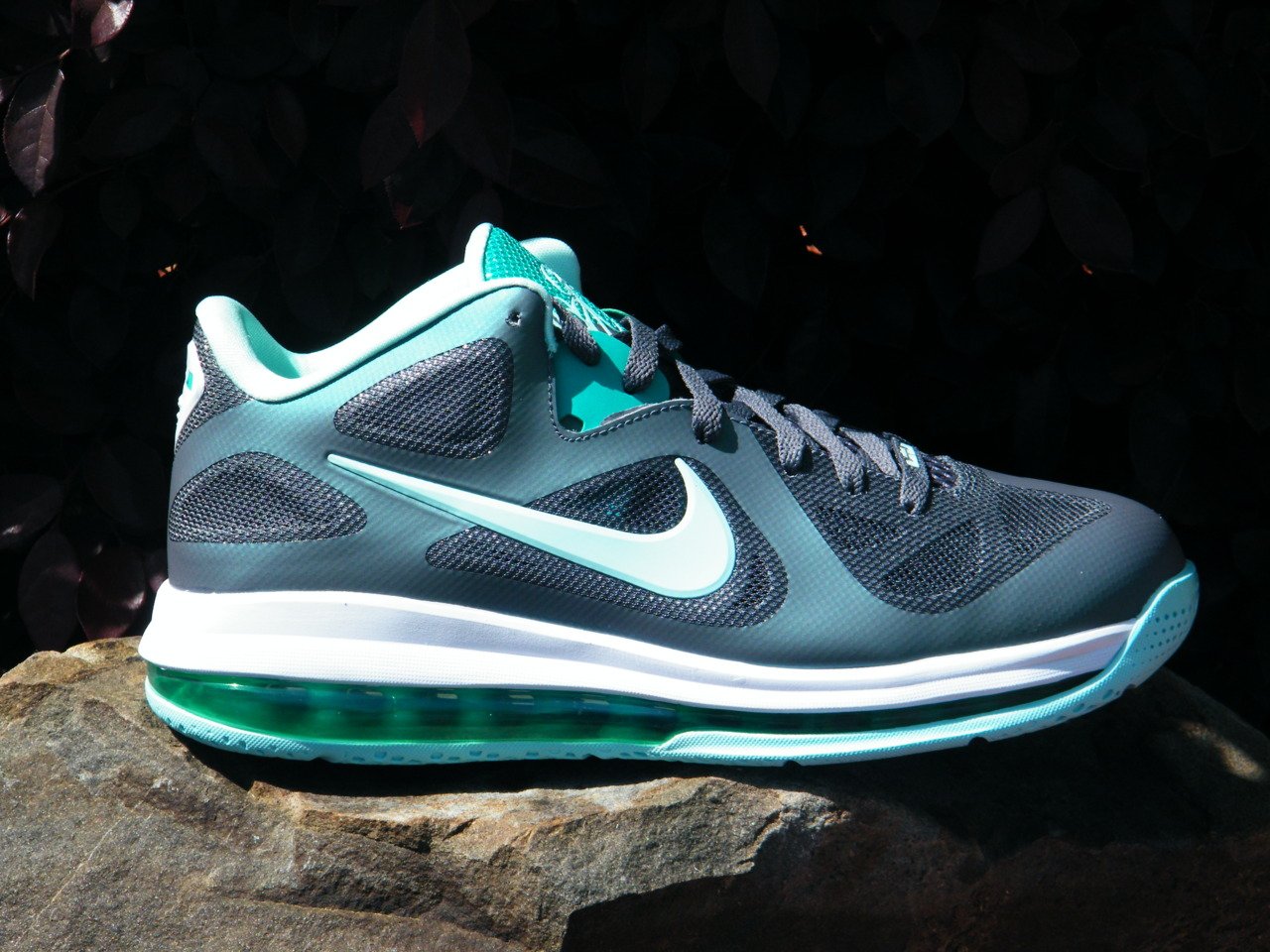 Nike LeBron 9 Low 'Easter' Arriving at Retailers