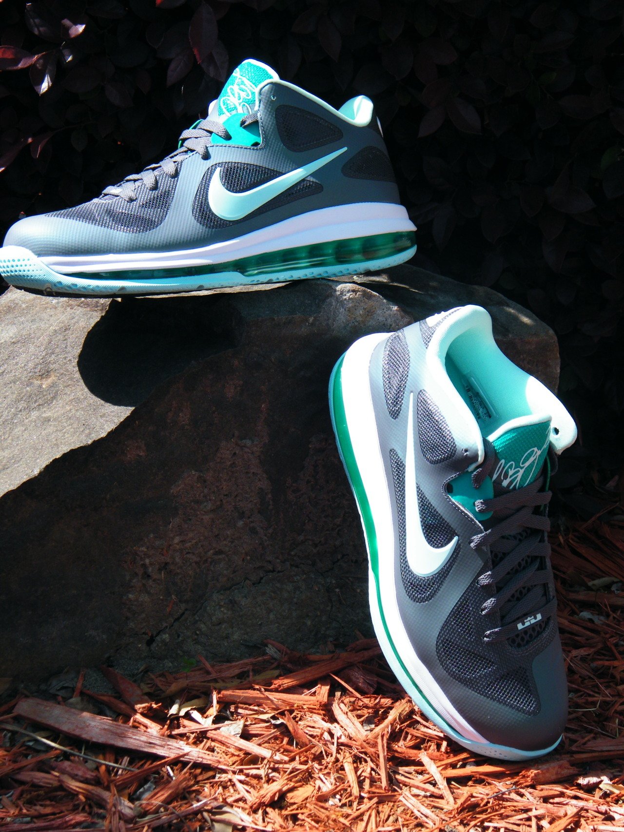 Nike LeBron 9 Low 'Easter' Arriving at Retailers
