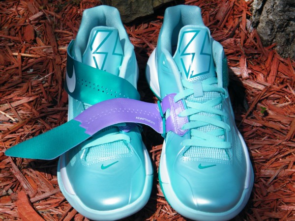 Nike Zoom KD IV 'Easter' Arriving at Retailers