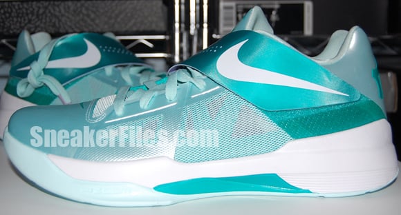 Video: Nike KD IV (4) Easter